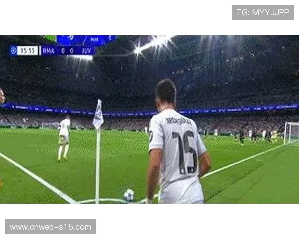 罗德里戈角球助攻阿森西奥头球破网，皇马扩大比分